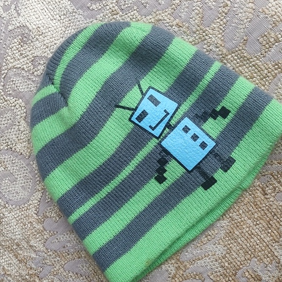 Robot Design Beanie Hat - Picture 3 of 7